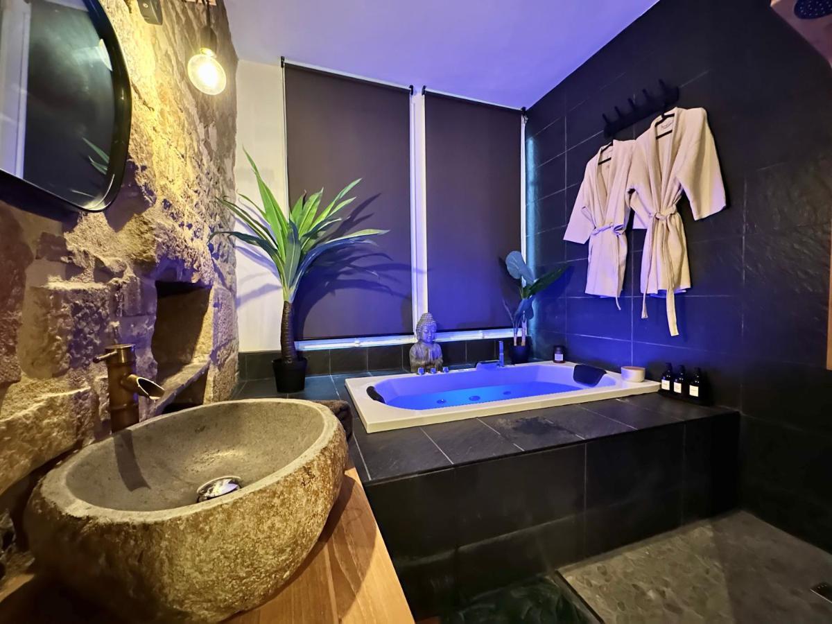 Bali Room Дижон Екстериор снимка